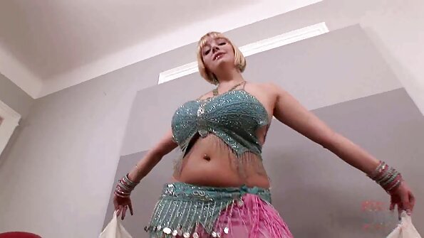 Kotor Ashlyn - Hotél Striptease