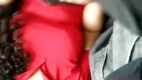 Tiffany Preston ngalaksanakeun acara webcam anu saé